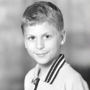 مؤسس اپل: نگاهی عمیق به زندگی و شخصیت استیو جابز 2 موسس اپل در کودکی